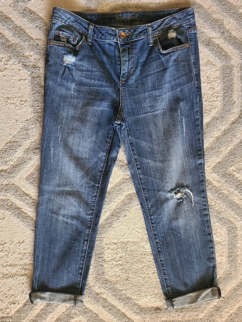 Boyfriend Fit Distressed Blue Jeans Womens Size 28 / 6
